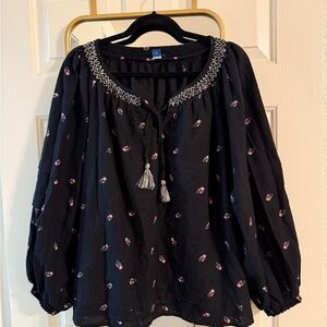 Old Navy Black Embroidered Women's Top